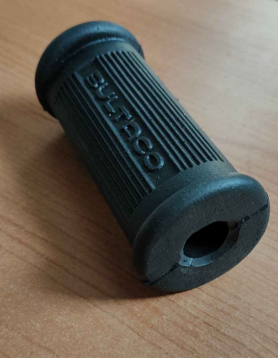 PAREJA GOMAS ESTRIBERA BULTACO-OVALADAS  BULTACO METRALLA