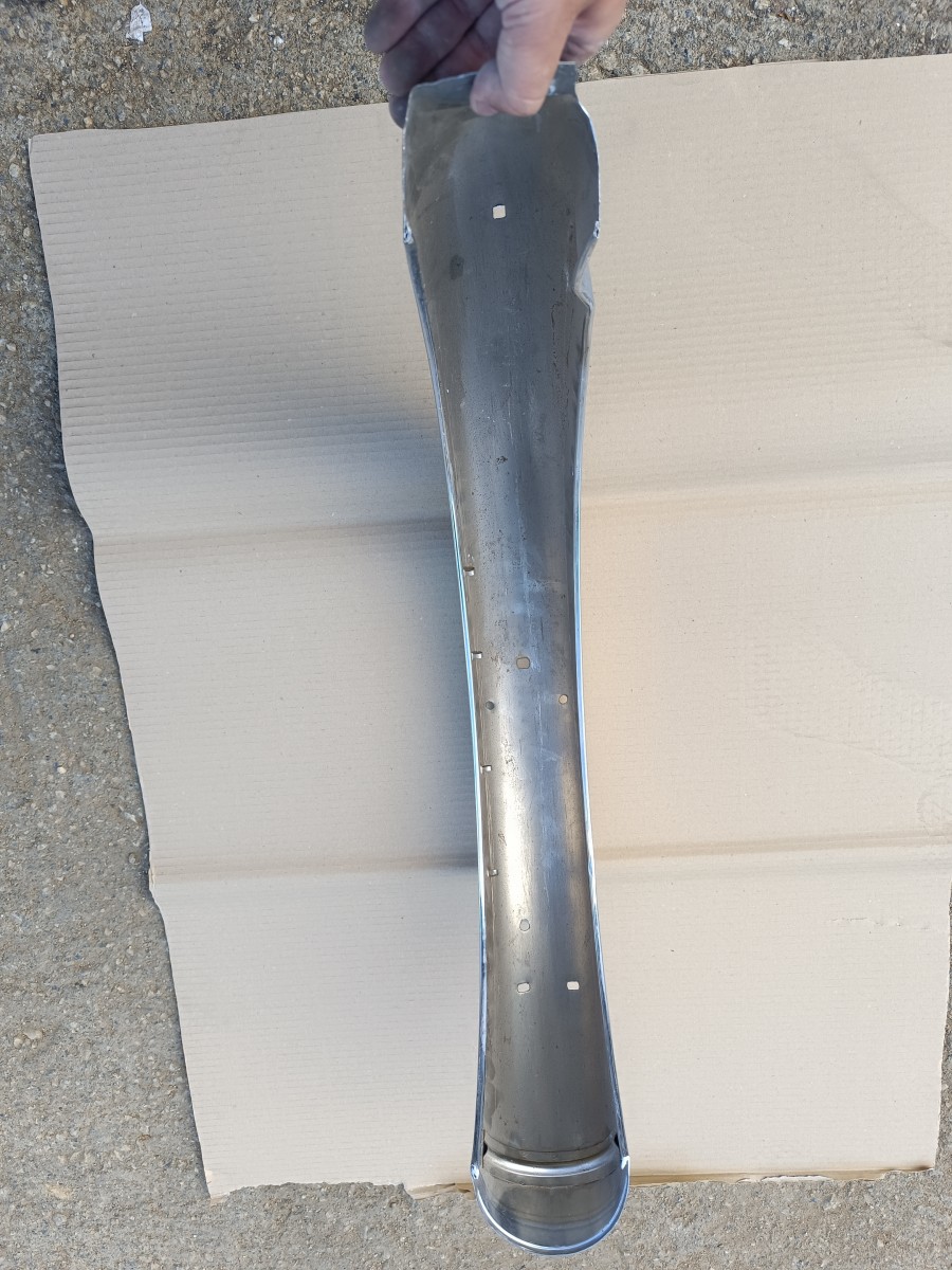 GUARDABARROS TRASERO DERBI