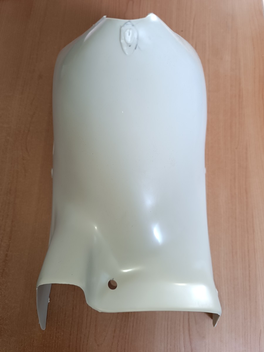 CARCASA/PROTECTOR CAJA HERRAMIENTAS MONTESA IMPALA COLOR CREMA