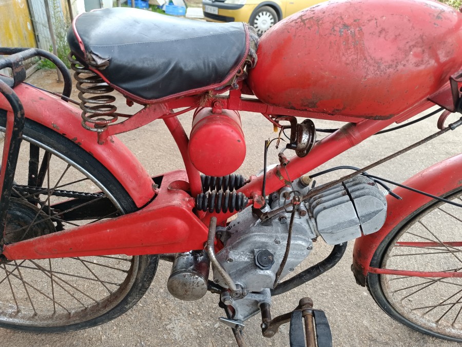 DEPOSITO MOTO GUZZI 49CC