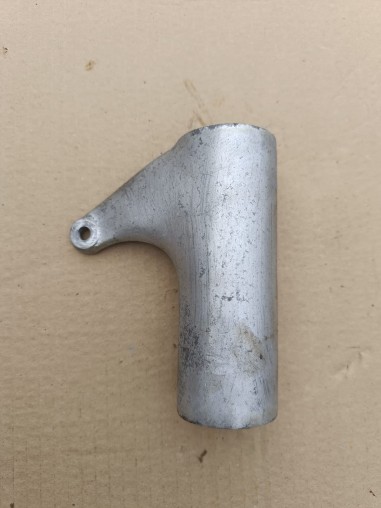 Oreja faro montesa impala lado izquierdo