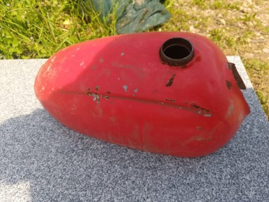 Depósito montesa impala