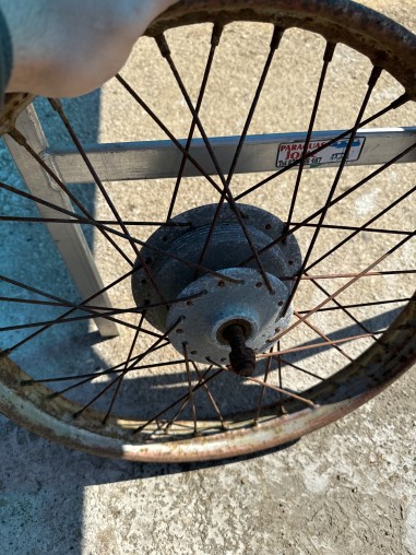 Llanta delantera cofersa