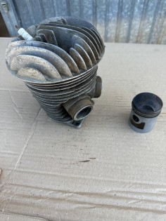 Cilindro Peugeot movesa 125cc con culata