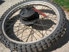 RUEDA DELANTERA MONTESA 67M