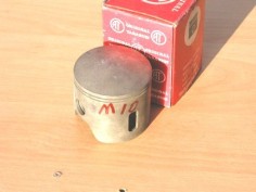 PISTON M-10