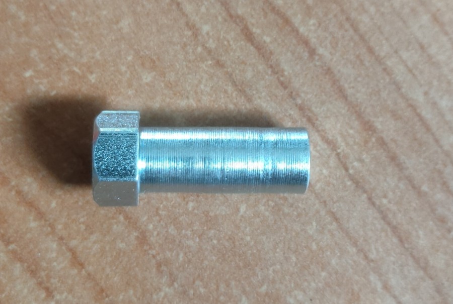 Tuerca del escape Guzzi 49 , 65 y 73