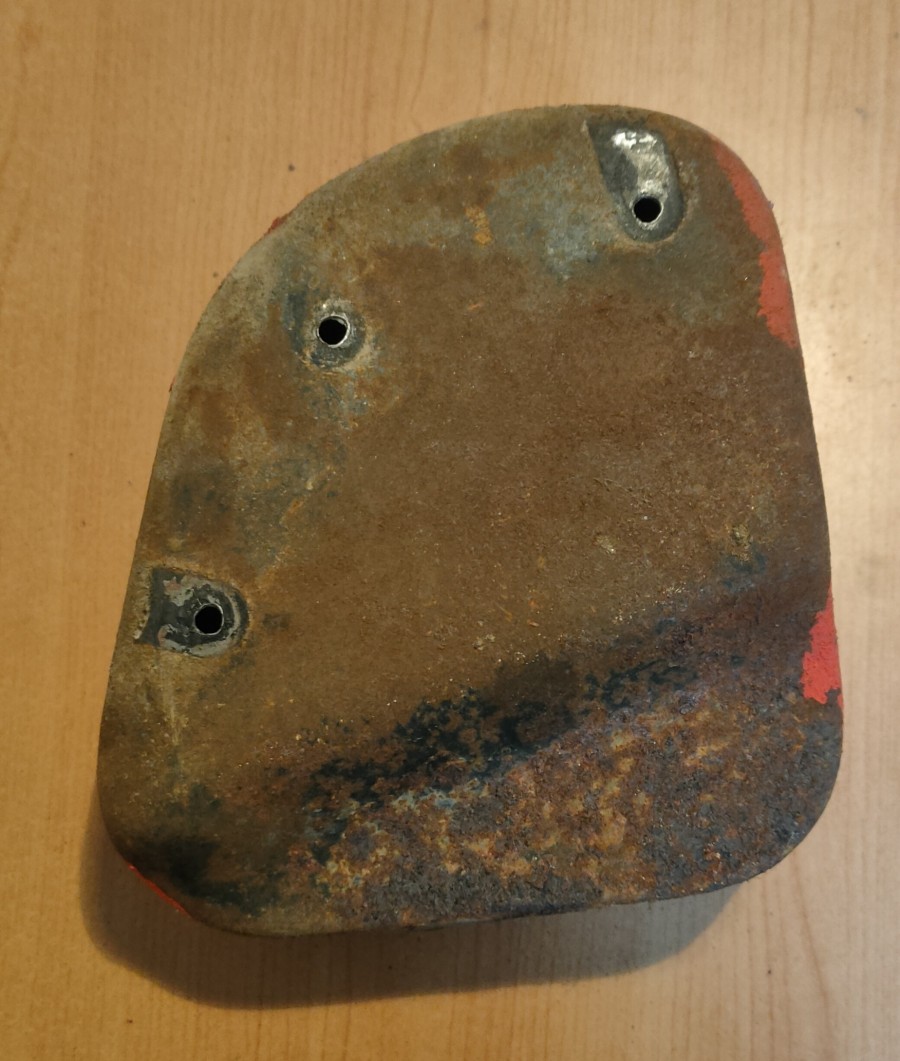 CAJA HERRAMIENTAS MV 235CC LADO DERECHO